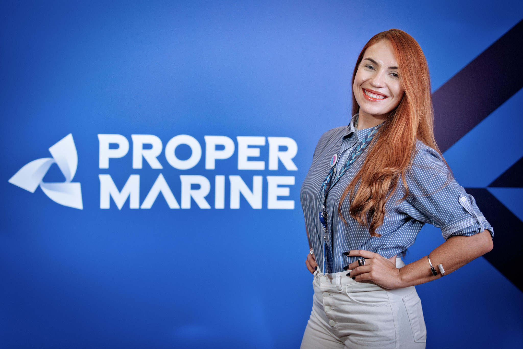 Ensaio de posicionamento de Proper Marine — Consultoria Naval e Offshore · Jean Cravo Fotografia